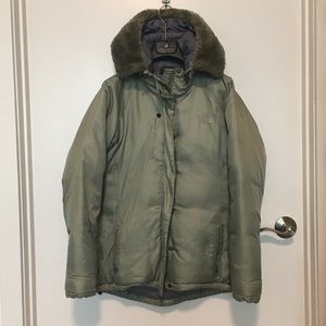 Water resistant North Face Down Jacket